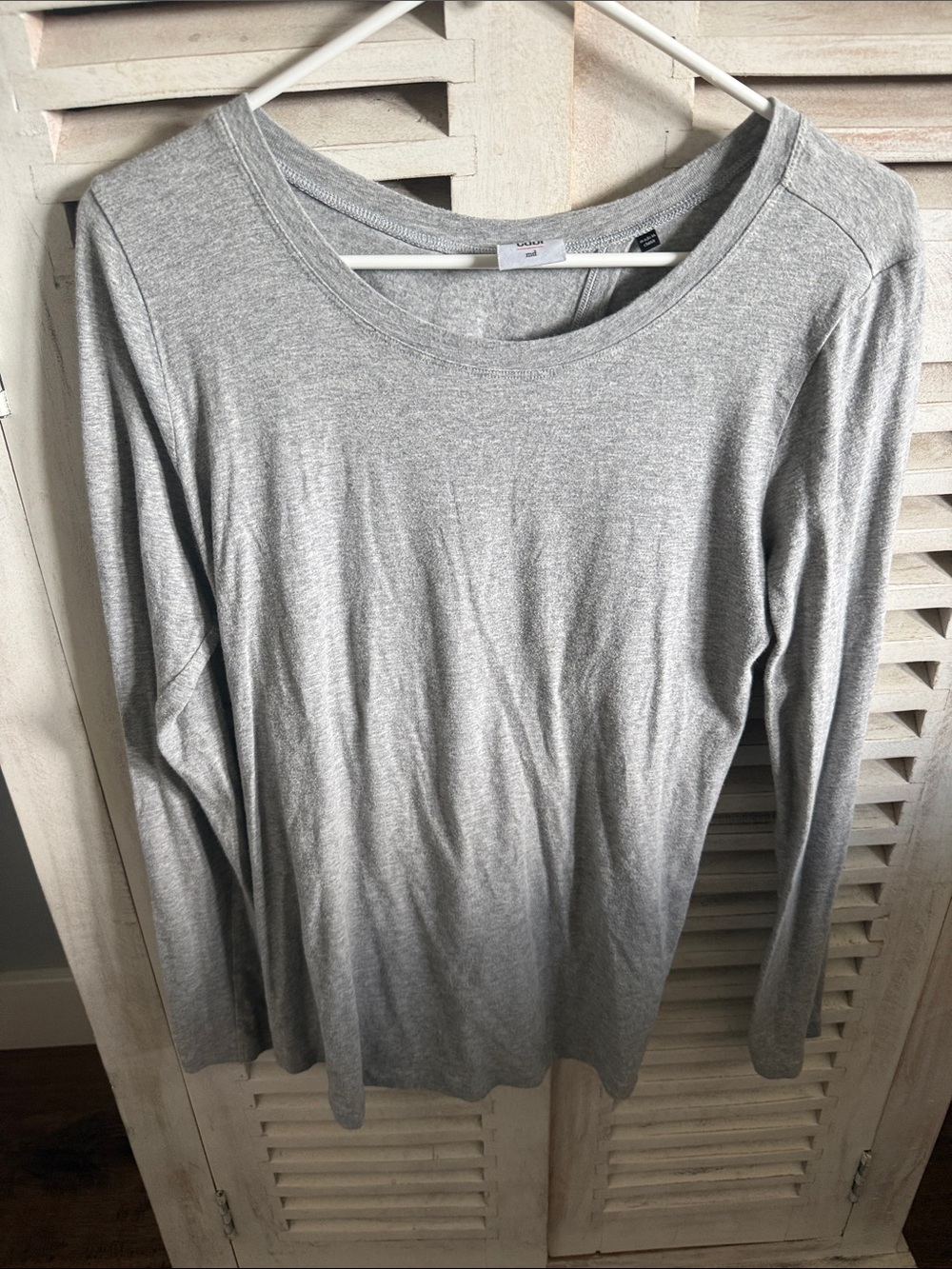 CAbi Heather Gray Long-Sleeve Crew Tee